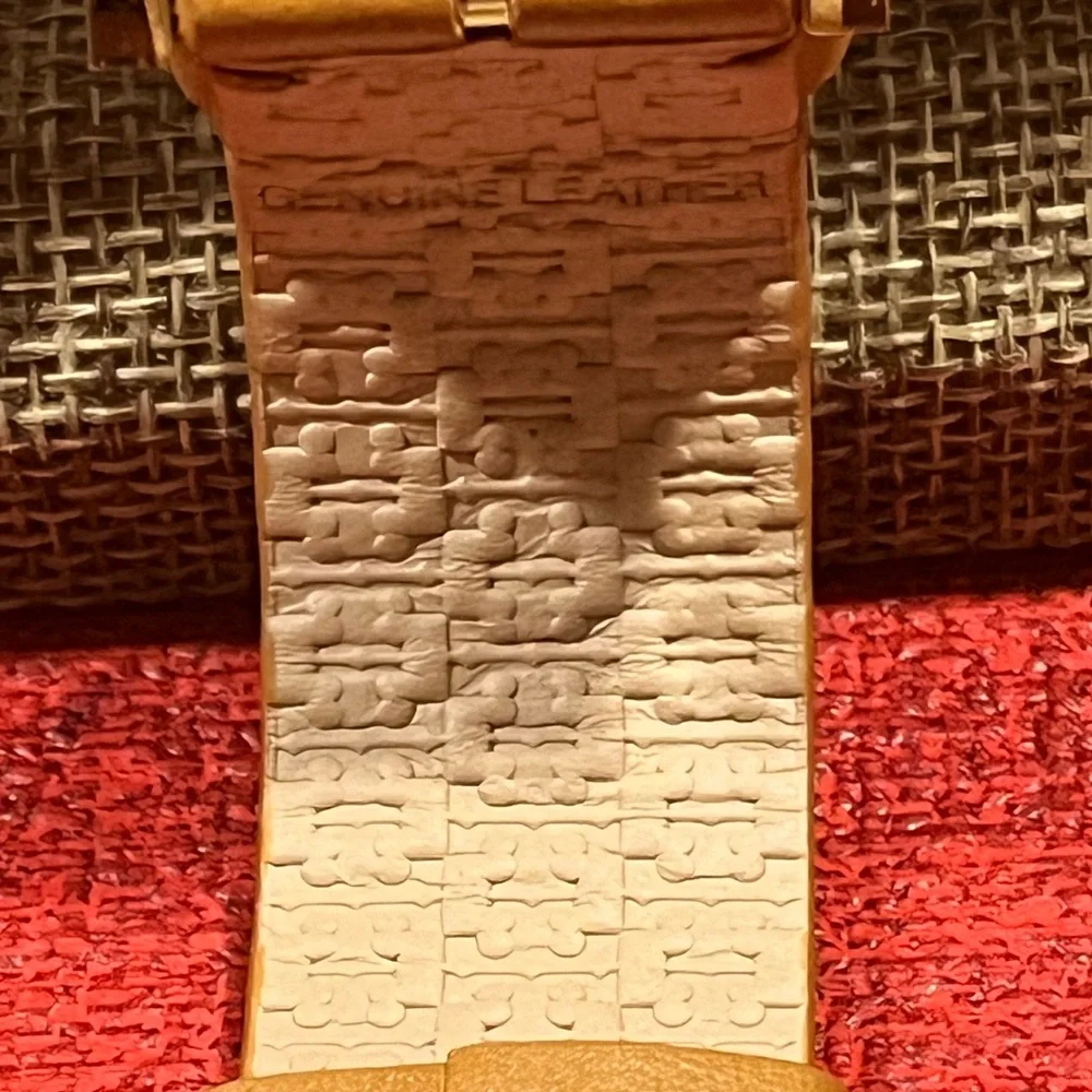 TORY BURCH AUTHENTIC ‘LIZZIE’ SQUARE FAUX WOOD DESIGN GENUINE LEATHER WATCH - Picture 14 of 17